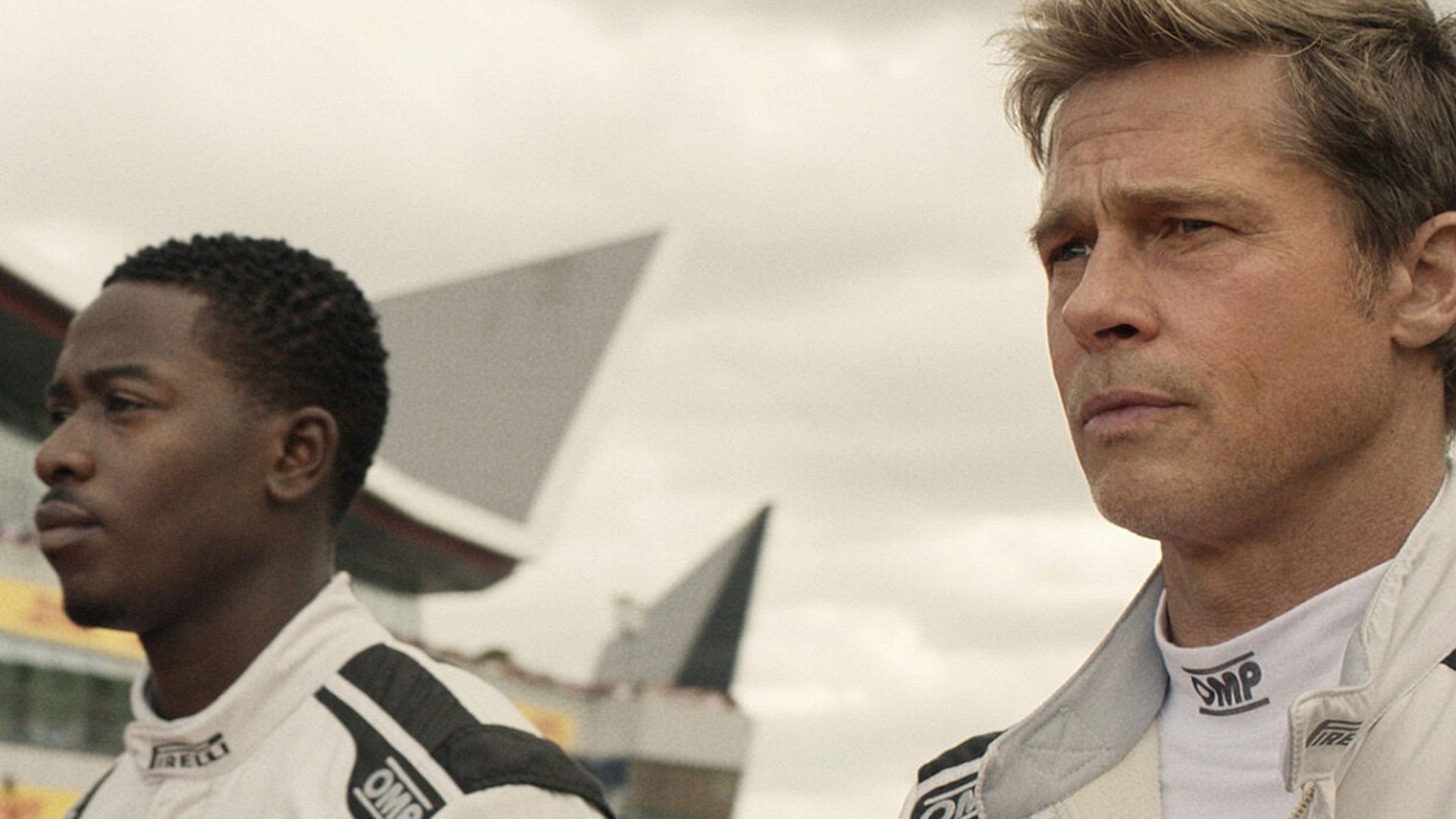 Damson Idris e Brad Pitt nel film "F1"