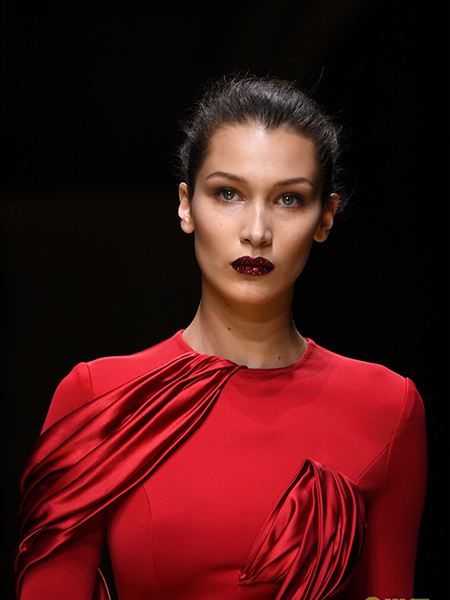 Bella Hadid foto 1